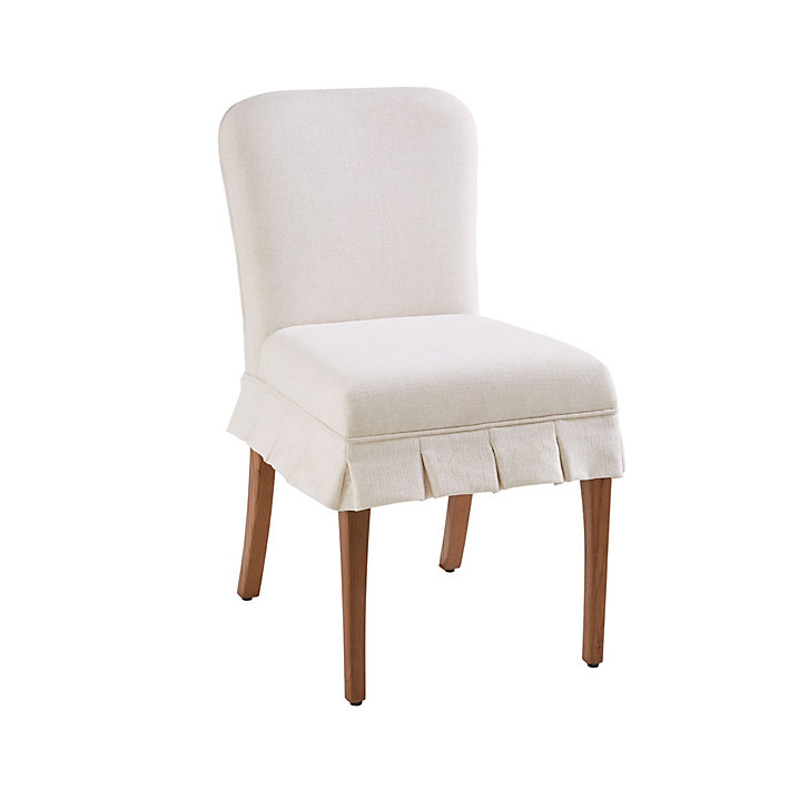 Tradition Meets Modern Living: July 2025 Upholstered Furniture Trends