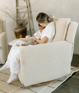 Comfort Meets Care: 2025 Nursery Recliners Redefine Modern Parenting Spaces