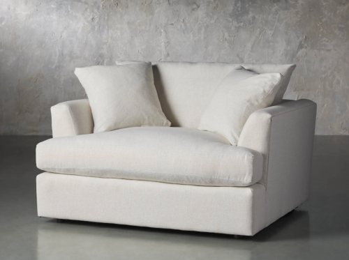 Deep Seating as the New Comfort Standard