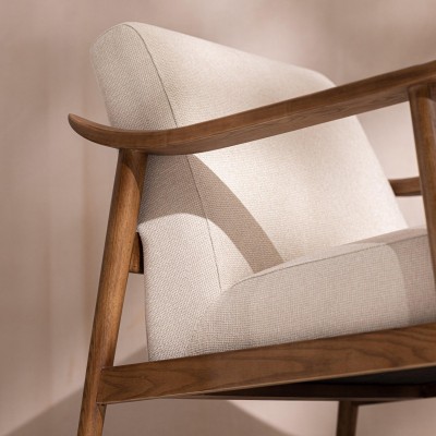The New Classic: How Traditional Seating Is Evolving in 2026