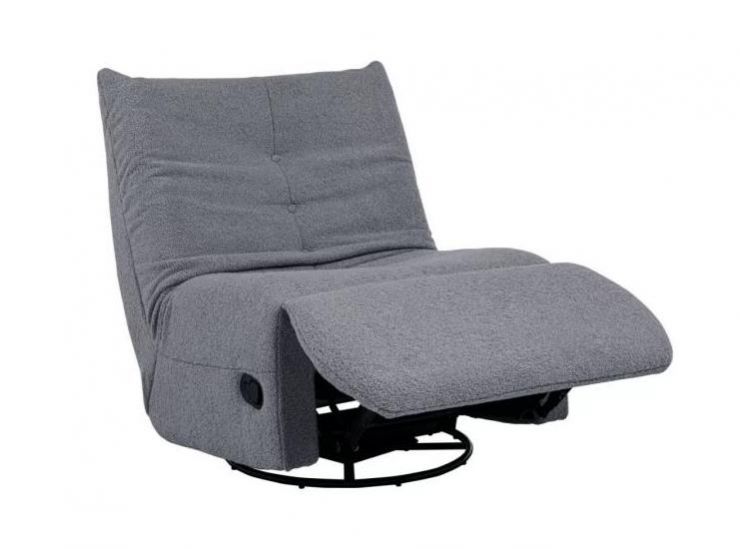 Tudor Recliner